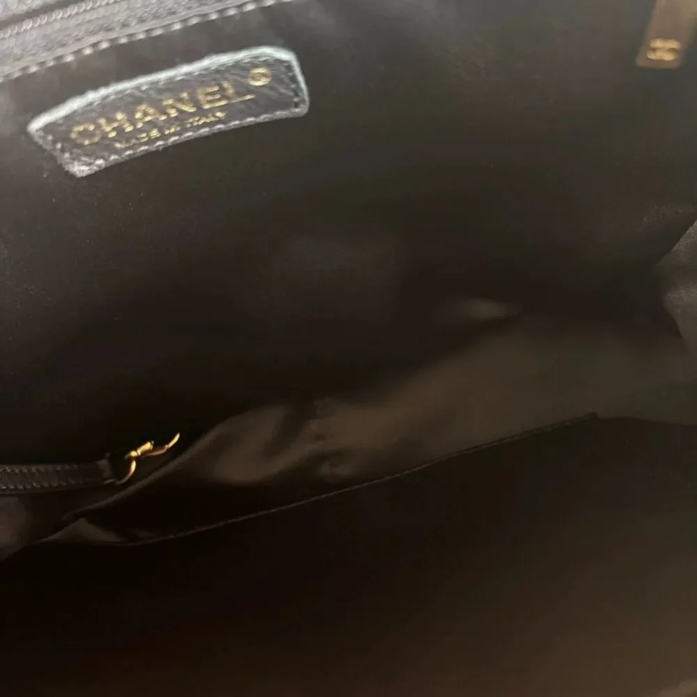 CHANEL brand color